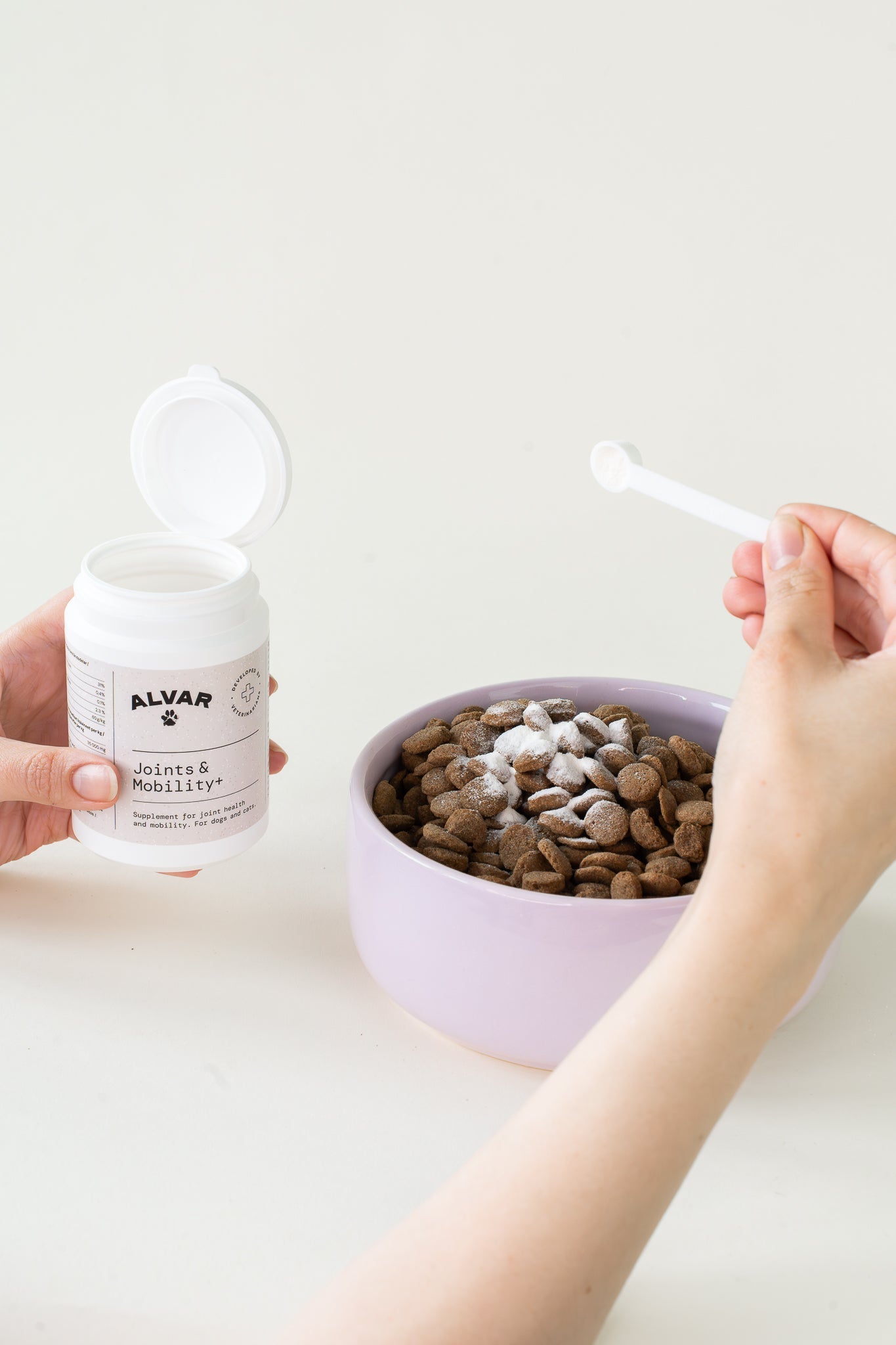 Alvar Pet Joints & Mobility+ kosttillskott för hund och katt 175 g