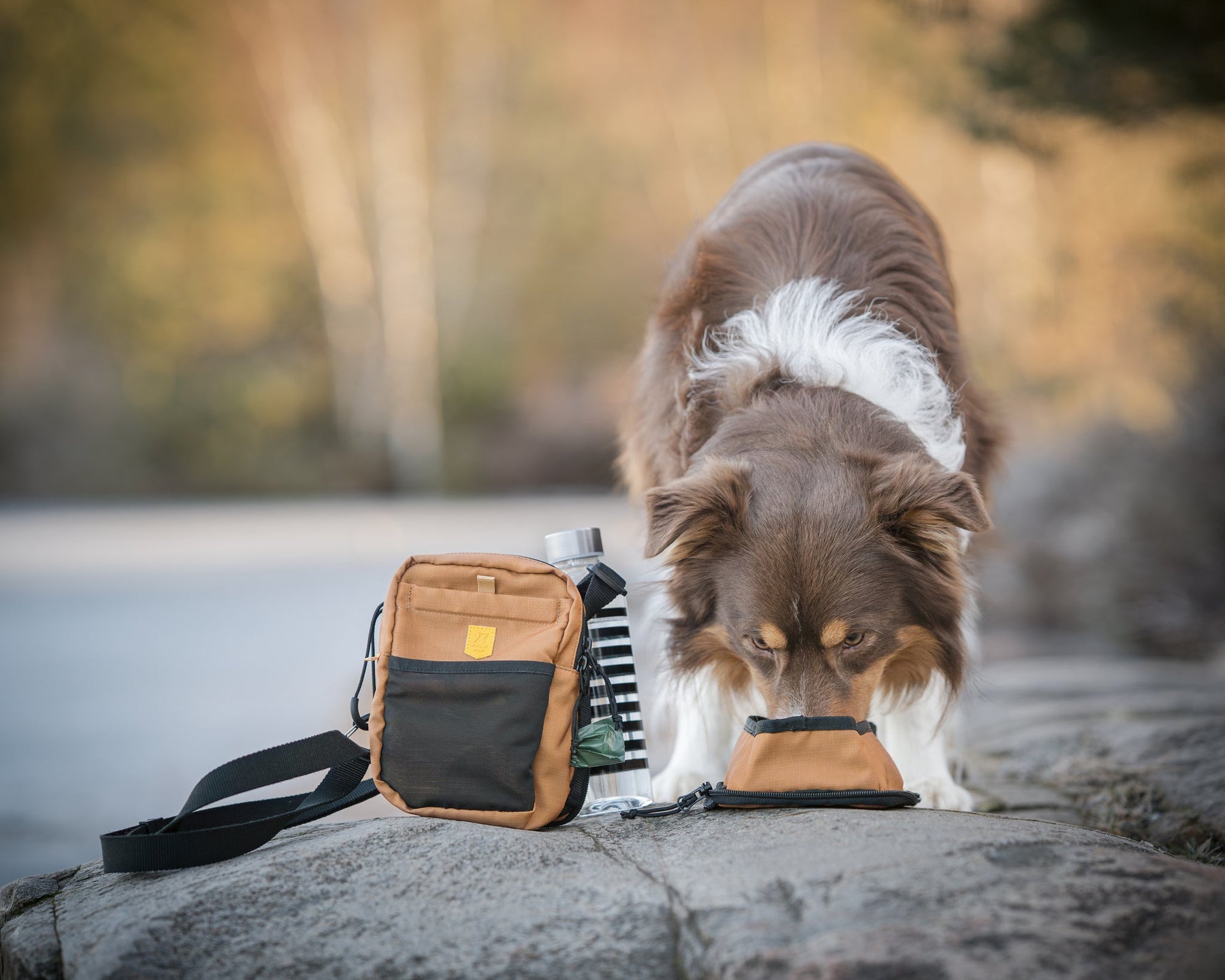 Woolly Wolf Hydration Shoulder Bag + FREE WATER BOTTLE