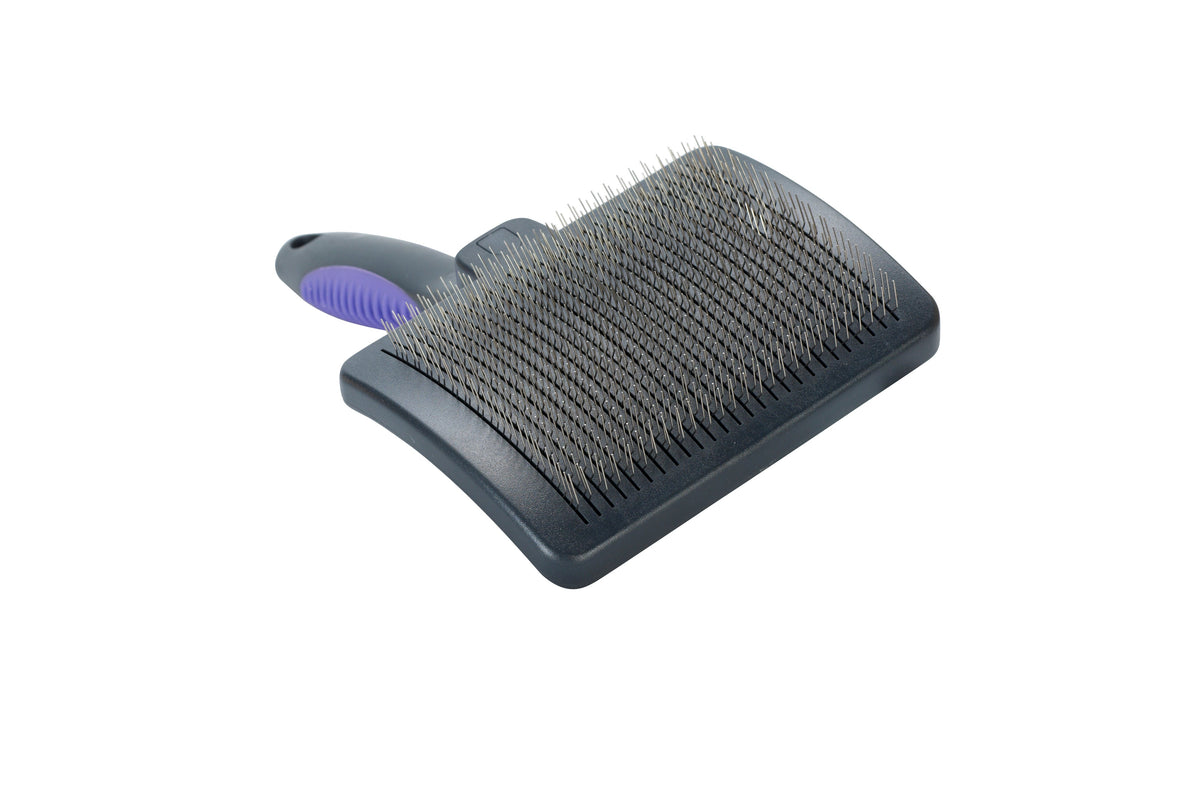 Buster Self-Cleaning Slicker Brush – Hard Pins – L