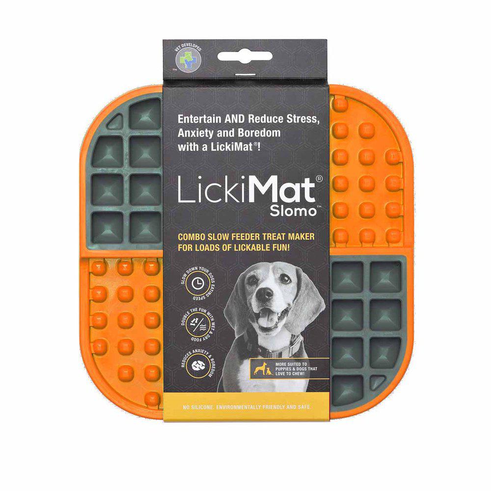 LickiMat Slomo black-orange 20 x 20 cm for dogs